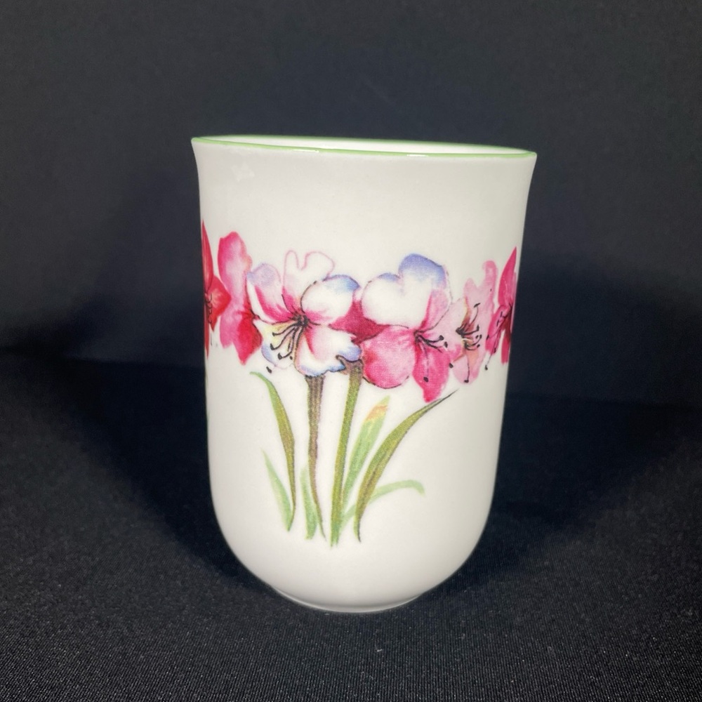 Rose of England Bone China 10 oz Mug